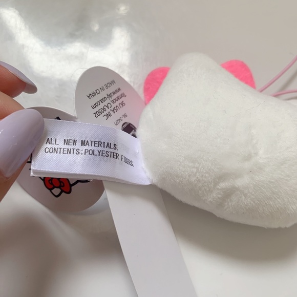 Hello Kitty Plush - Picture 4 of 4